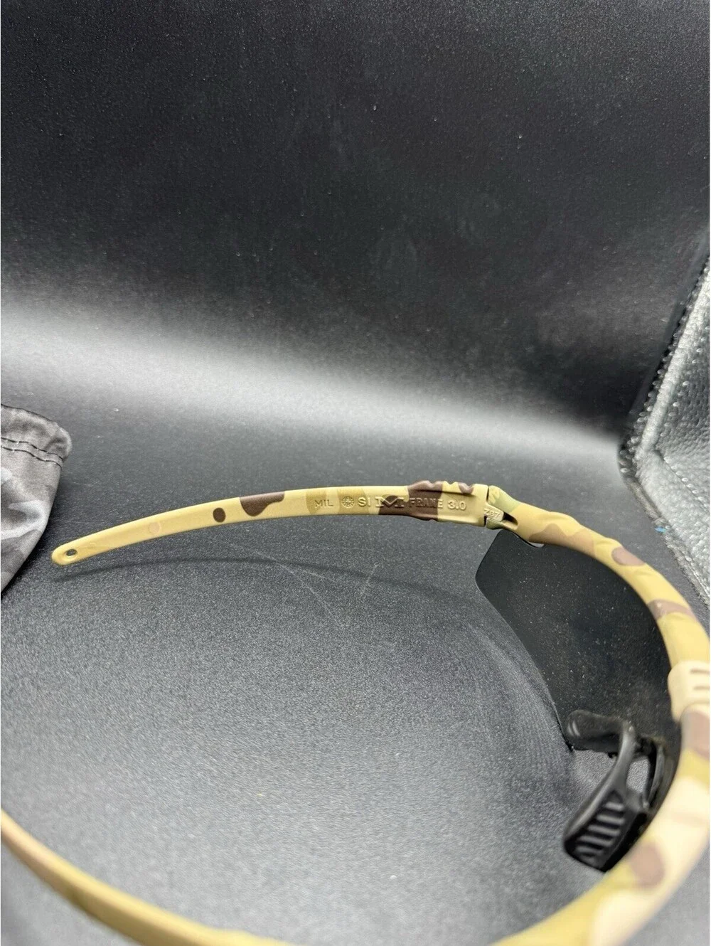 Grays oakley si